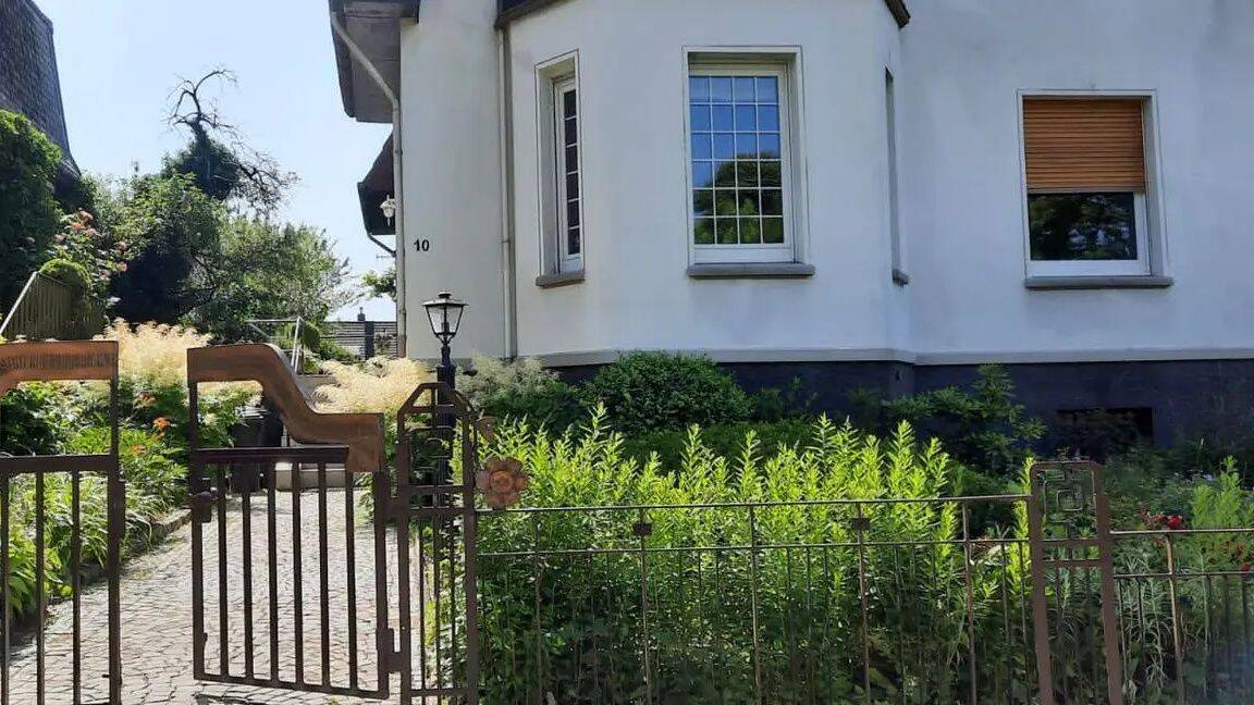 Helles 2-Zimmer-App. mit Südbalkon im gepflegten Jugendstilhaus, 58511 Lüdenscheid