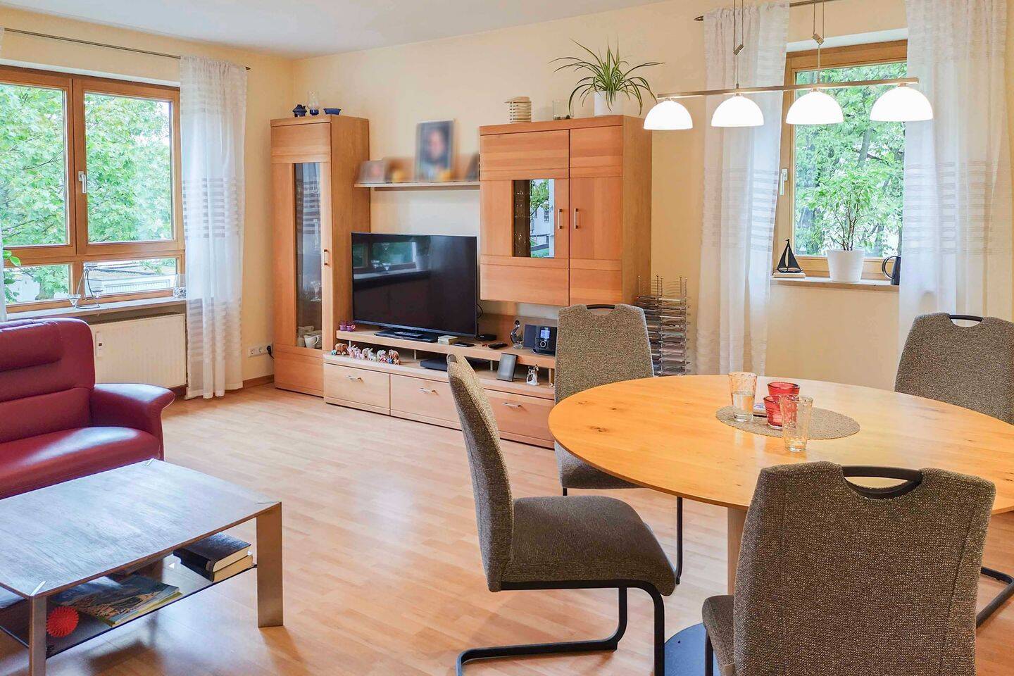 Naherholung & Komfort- Hochwertige 3 ZKB mit großzügigem Balkon und Tiefgaragenstellplatz, 86169 Augsburg (Firnhaberau Hammerschmiede Lechhausen)