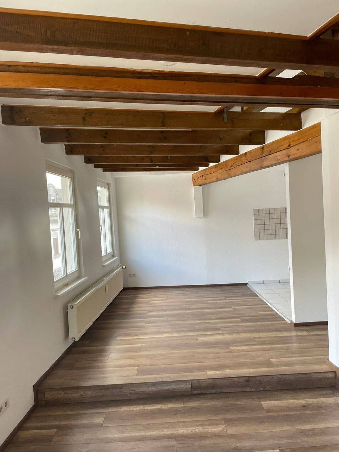 Wohnen mit Charakter: 1,5-Zimmer-Wohnung in Hadamar Stadt, 65589 Hadamar