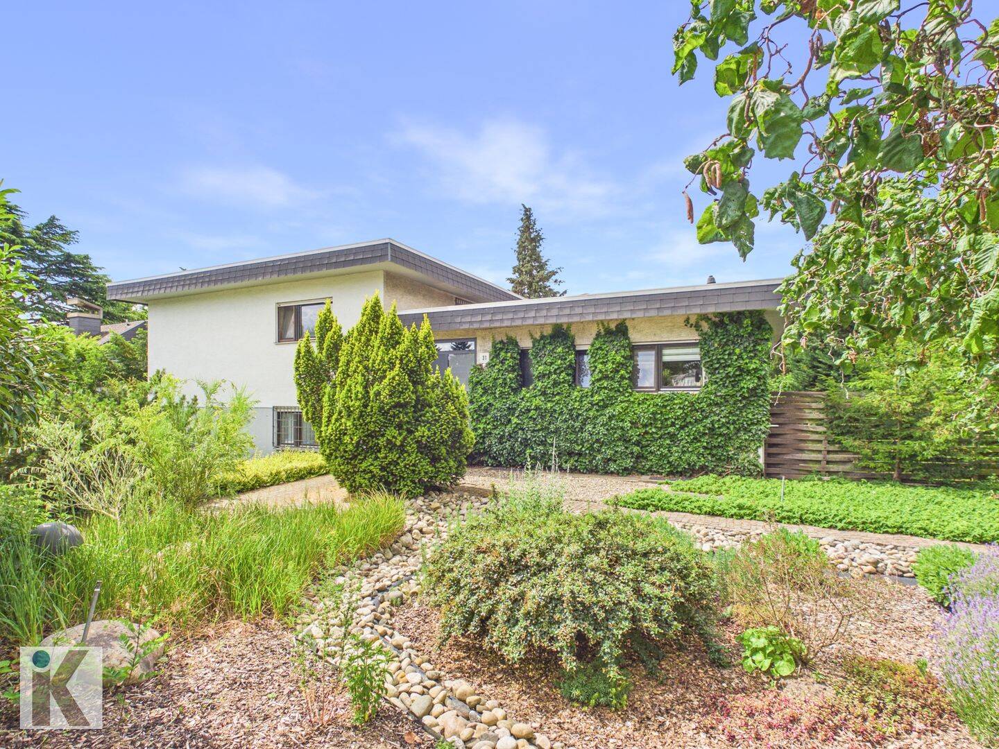 Neues Angebot! Bungalow auf weitläufigem Sonnengrundstück im „Kanzlerviertel“, 67071 Ludwigshafen am Rhein (Oggersheim Ruchheim)