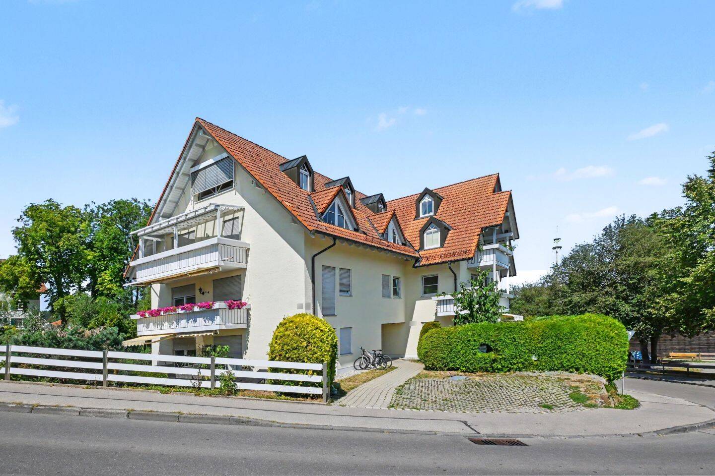 3-Zimmer-Erdgeschosswohnung mit Terrasse, Gartenanteil und eigenem Eingang in Waltenhofen-Hegge, 87448 Waltenhofen