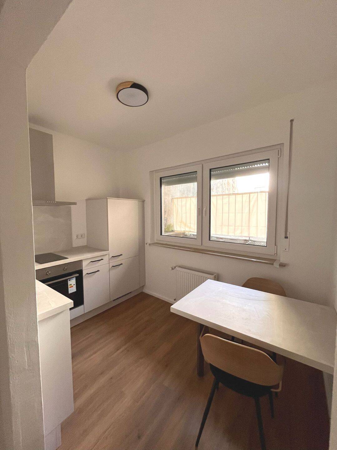 Charmante, frisch sanierte 1-Zimmer-Wohnung in Nürnberg – voll möbliert, 90403 Nürnberg (Gleißbühl Lorenz Sebald)