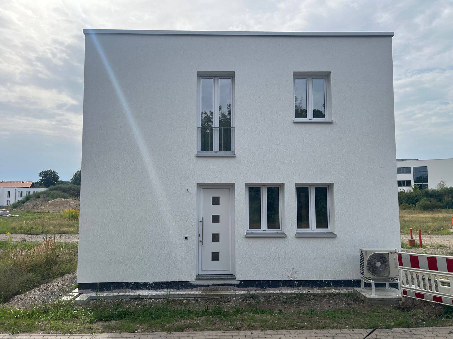 Erstbezug: Effizienzhaus A+ (QNG) mit eigener Solaranlage, Stromspeicher und Wallbox in Zossen, 15806 Zossen
