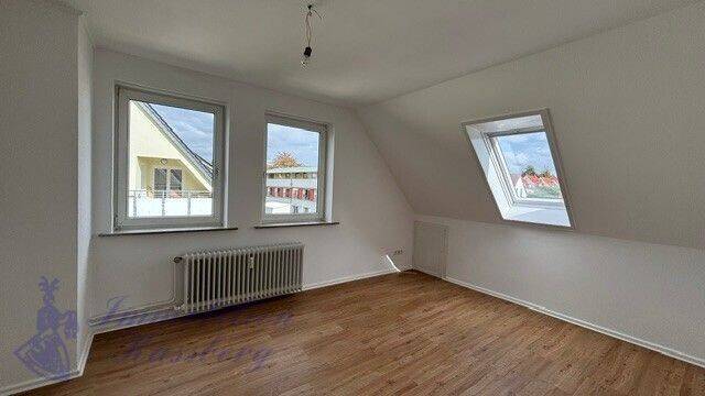 Schicke Renovierte – kleine 3 Zimmerwohnung, 32756 Detmold
