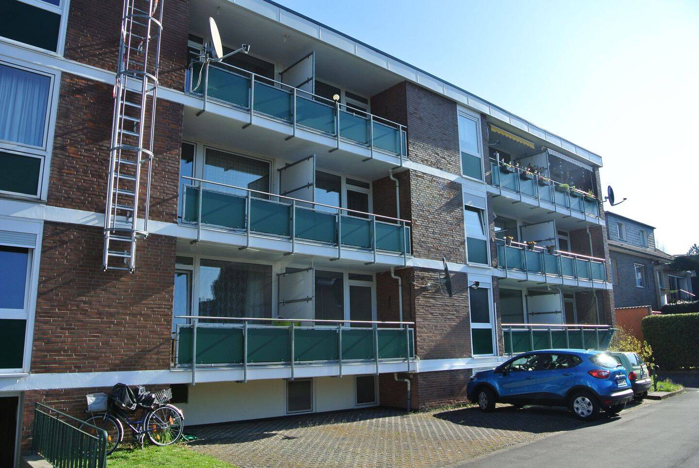 **Helle gemütliche 2 Zimmer-Wohnung in Leverkusen Quettingen**, 51381 Leverkusen (Bergisch Neukirchen Lützenkirchen Quettingen)