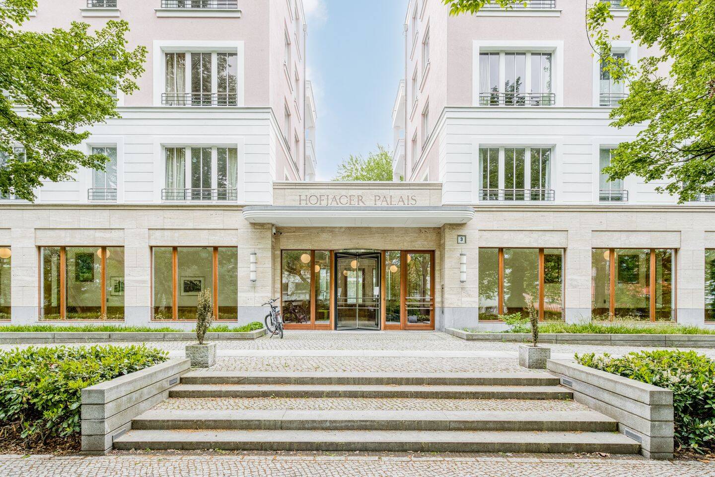 Exklusives Residieren im repräsentativen „Hofjäger Palais“, 10785 Berlin (Mitte Kreuzberg Schöneberg Tiergarten)