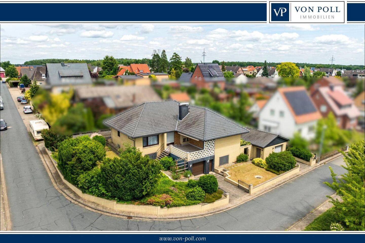 WINKELBUNGALOW IM DORNRÖSCHENSCHLAF – AUF EIGENTUMSGRUNDSTÜCK, MIT VOLLKELLER, 38557 Osloß