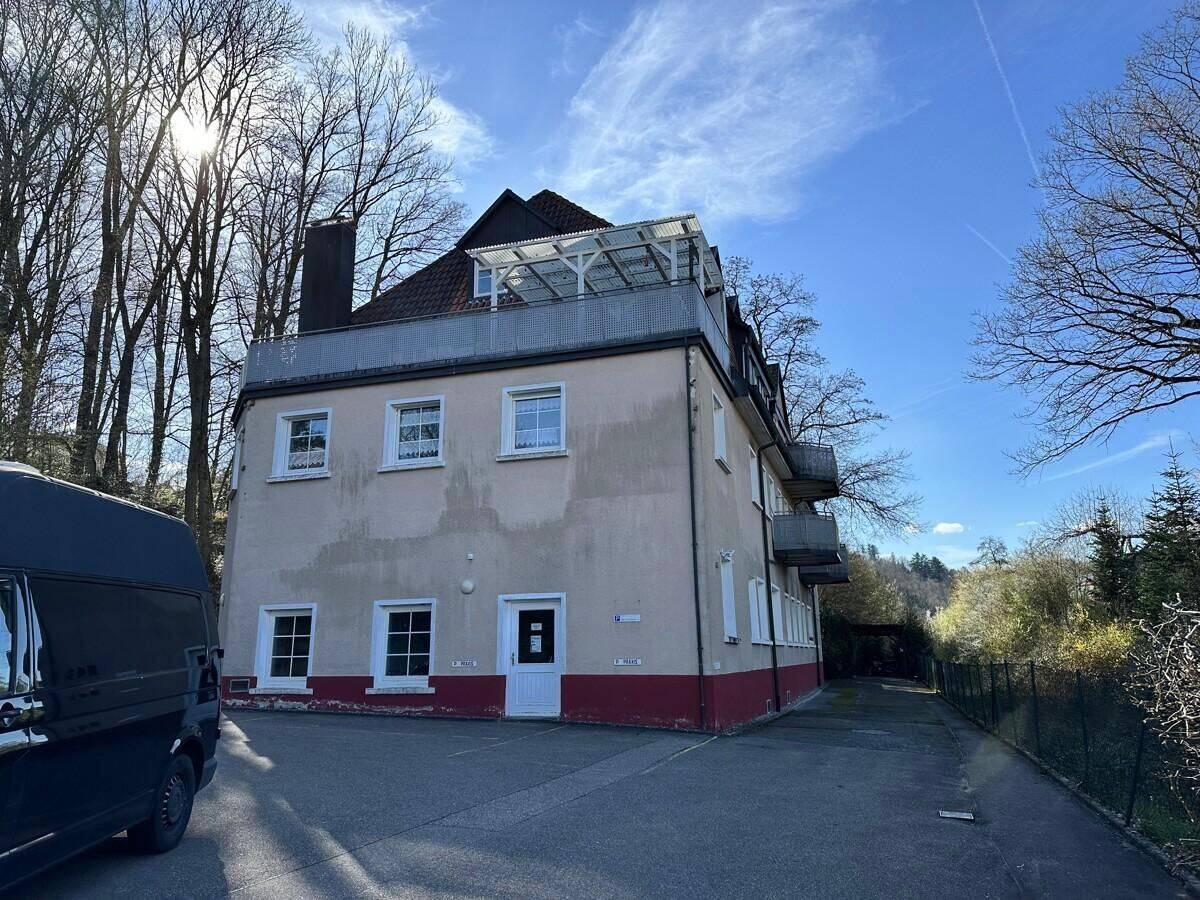 Gut geschnittene Erdgeschosswohnung mit Stellplatz, 74405 Gaildorf