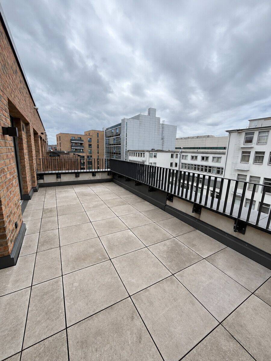 WeserHöfe – helle 3 Zi.- Wohnung mit großer Terrasse. Herrlich ruhig und doch zentral, 28199 Bremen (Alte Neustadt Hohentor Neuenland Neustadt)