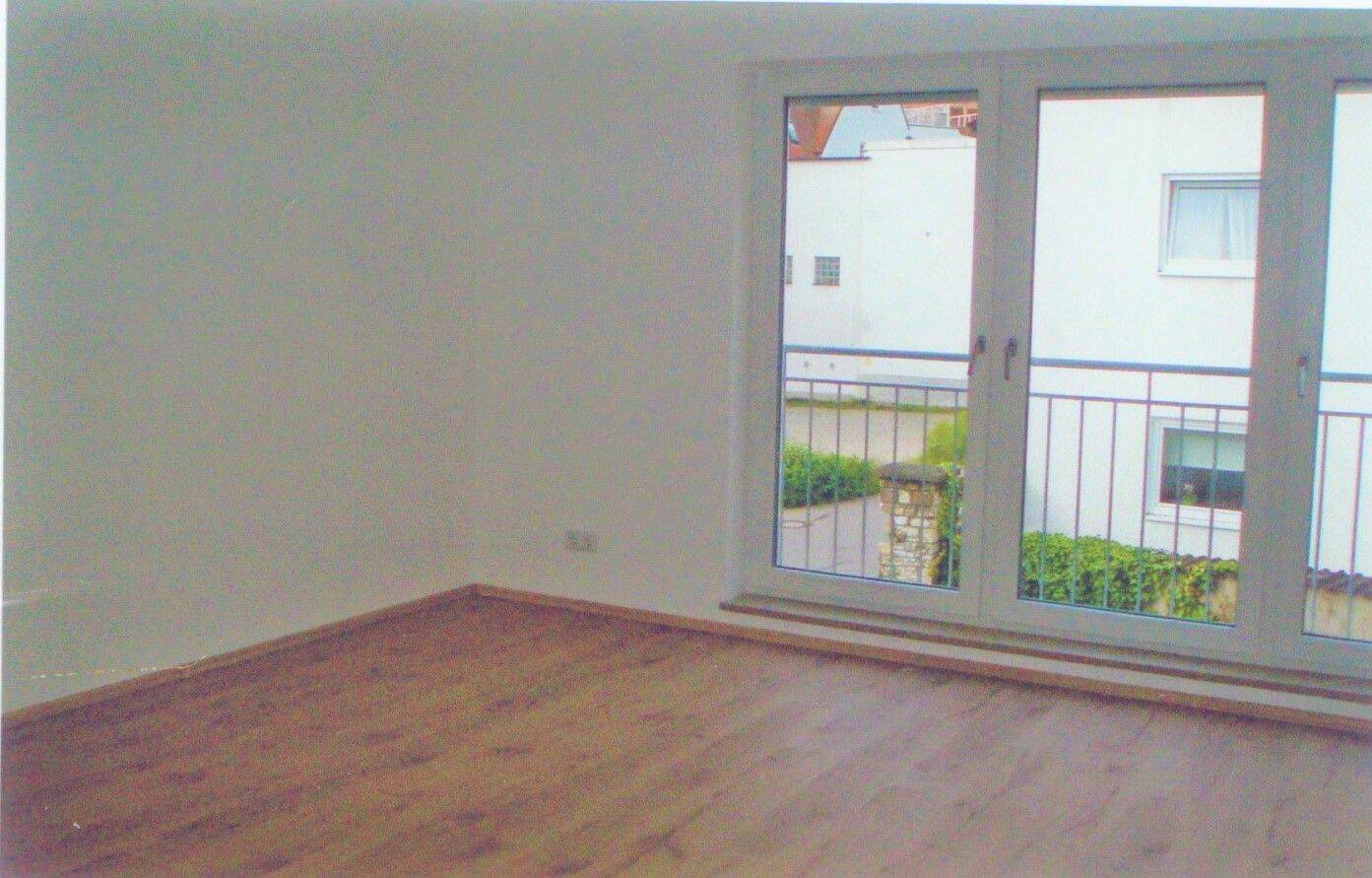 Gepflegte neuwertige 2-Zimmer-Single-Wohnung 42qm, 85290 Geisenfeld
