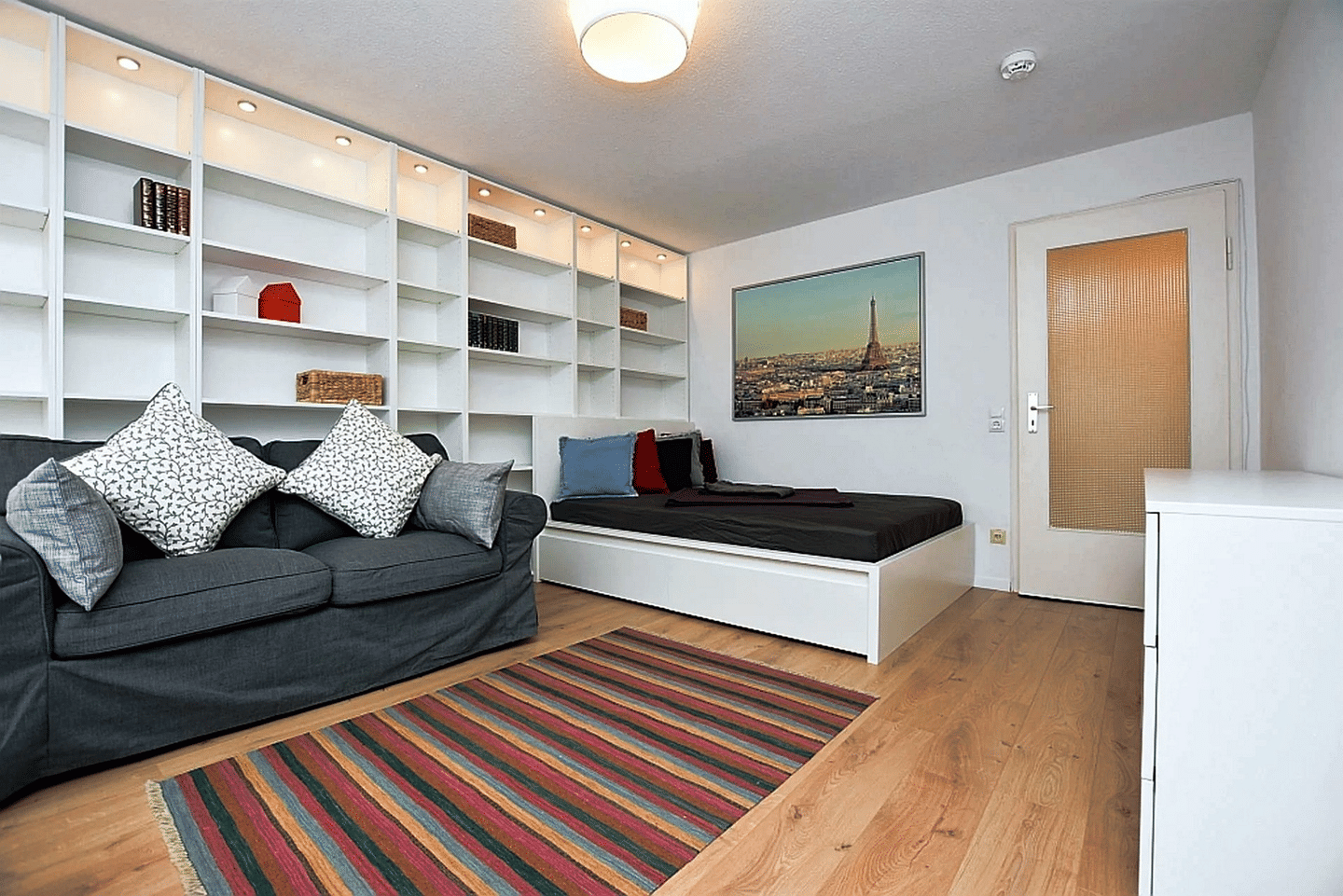 Moderne möblierte 1-Zimmerwohnung in Top Lage in Stuttgart West/ Mitte, 70176 Stuttgart (Mitte West)