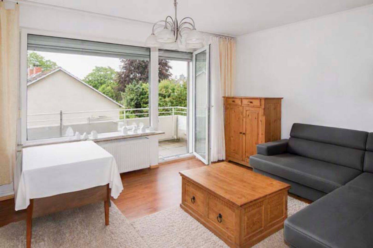 Gepflegte 3-Zimmer-Wohnung mit Balkon und Stellplatz in Bielefeld-Brake, 33729 Bielefeld (Altenhagen Brake Milse)