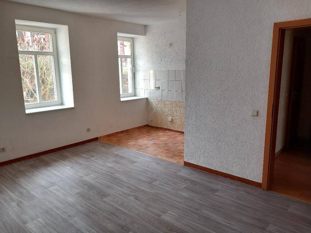 Helle 3 Raum Wohnung mit Wanne und Dusche in zentraler ruhiger Lage in Mittweida, 9648 Mittweida