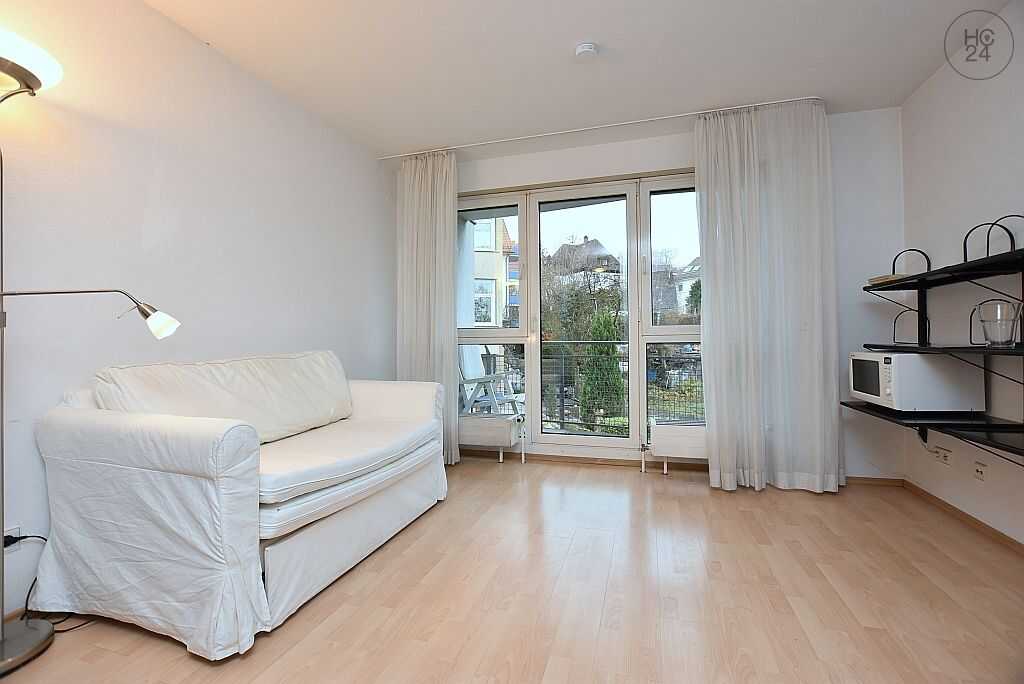 Klassisch möbliertes Apartment mit Tiefgarage und Internet in Stuttgart Feuerbach, 70469 Stuttgart (Feuerbach Zuffenhausen)