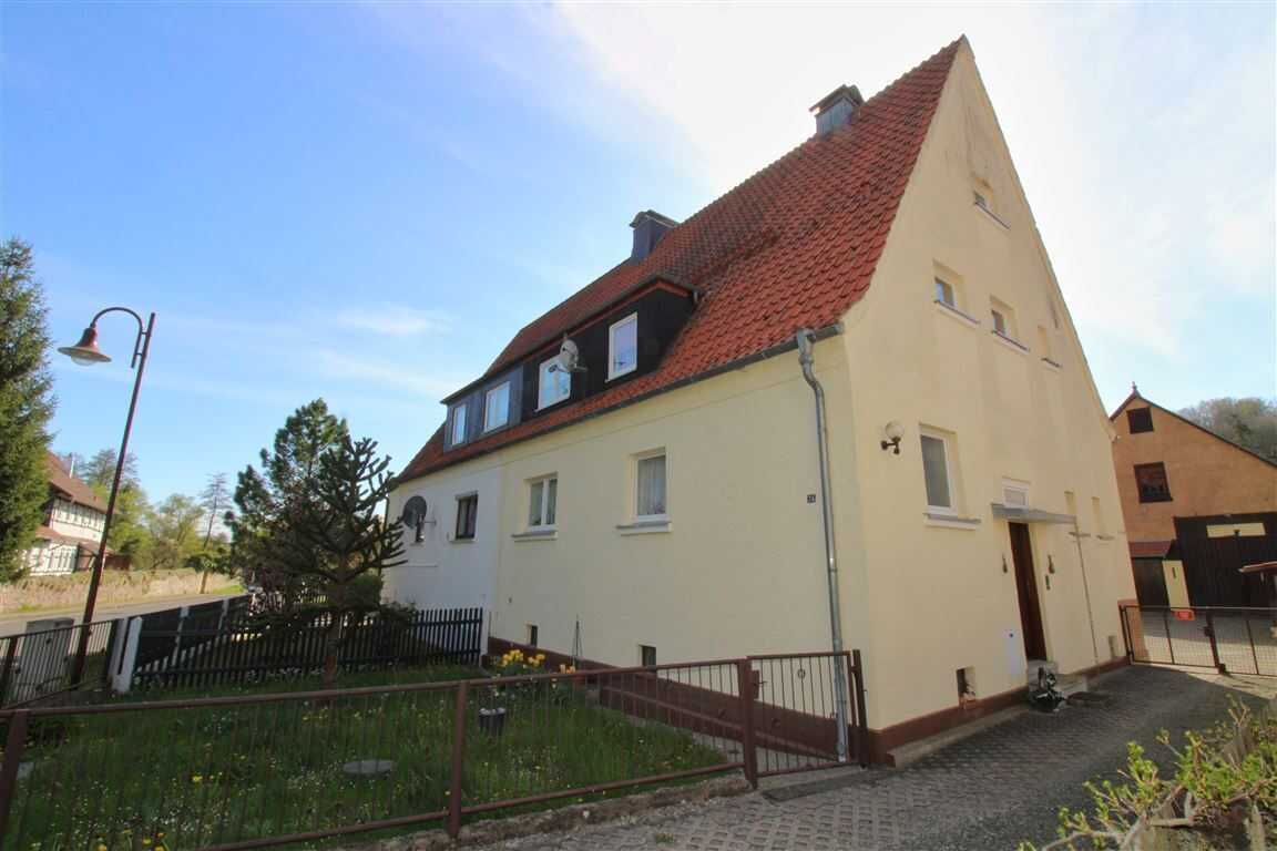 DHH mit großem Garten und viel Platz für Hobbys, 98547 Schwarza