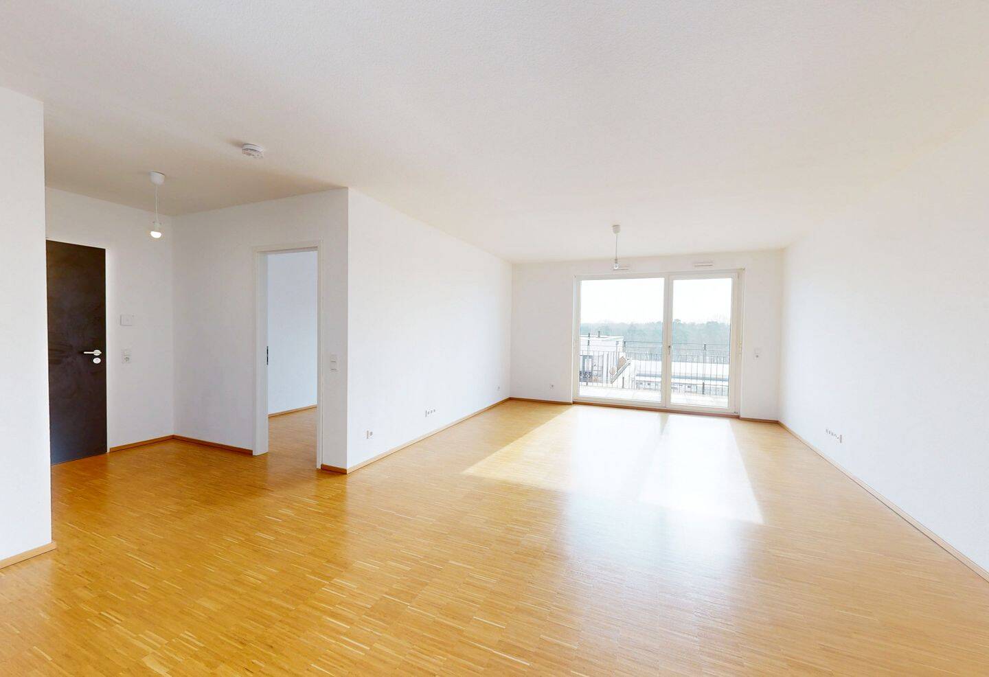 Perfekt für Paare: Praktische 2-Zimmer-Wohnung mit Balkon, 60528 Frankfurt am Main (Niederrad Sachsenhausen Schwanheim)