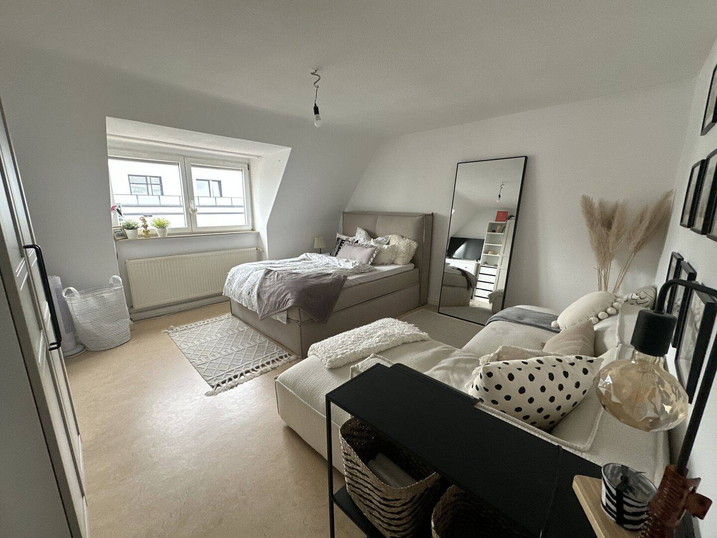 ***WG-geeignete, geräumige und helle 2 ZW mit Wohnküche, gute Lage Sanderau***, 97072 Würzburg (Altstadt Sanderau)