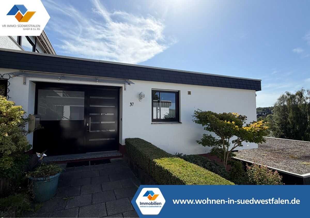 Gepflegtes Terrassenhaus mit toller Aussicht in Hilchenbach-Dahlbruch!, 57271 Hilchenbach