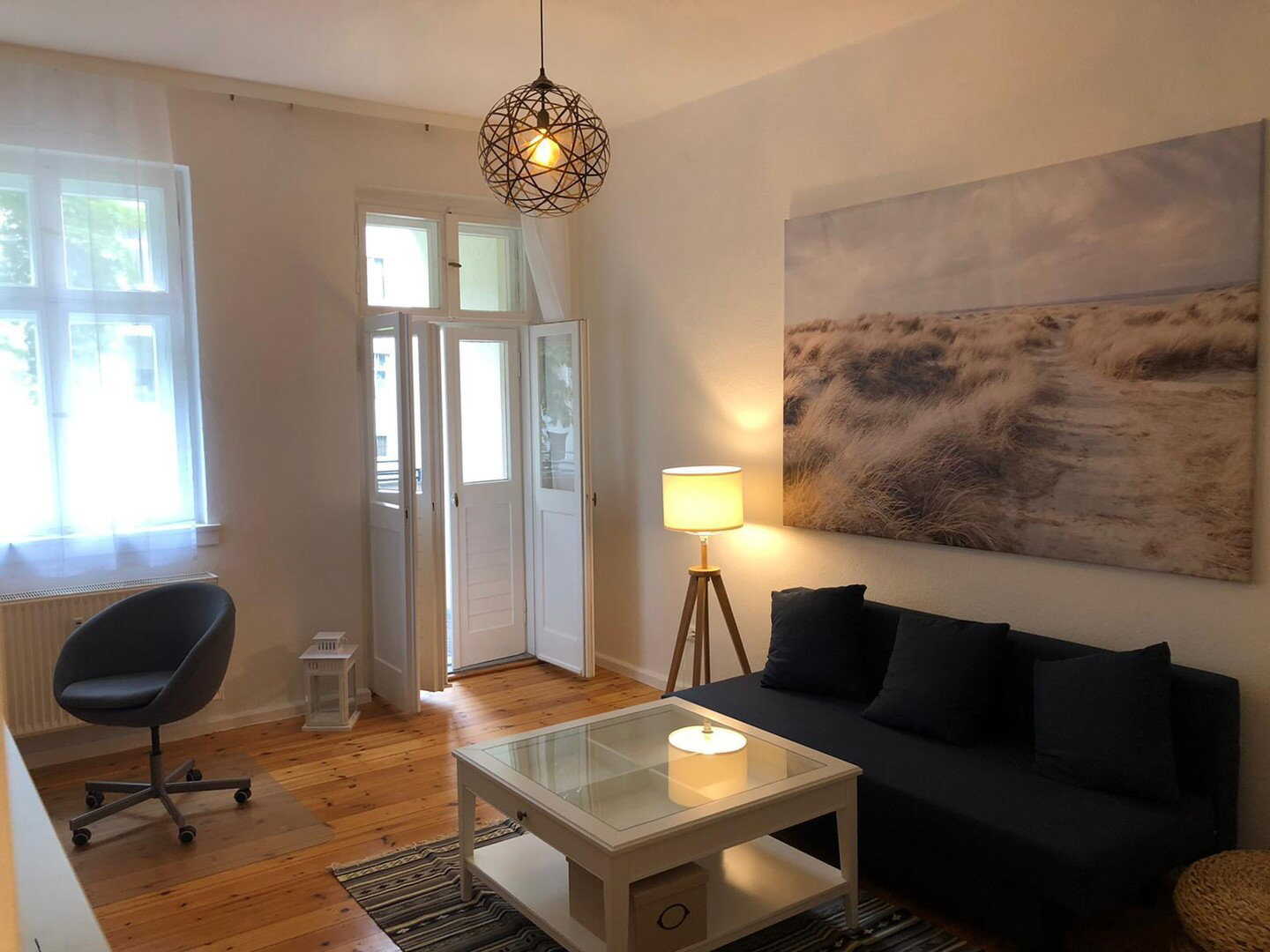 Möblierte, gemütliche, ruhige 2-Zimmer Wohnung mit Balkon im Denkmalschutz Ensemble P.Berg, 10439 Berlin (Pankow Prenzlauer Berg)