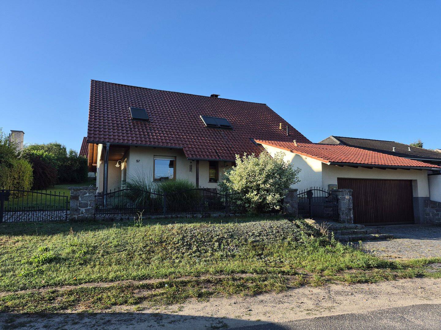 Platzwunder auf 2 Etagen – Garage, Sauna und großes Grundstück, 15907 Lübben (Spreewald)