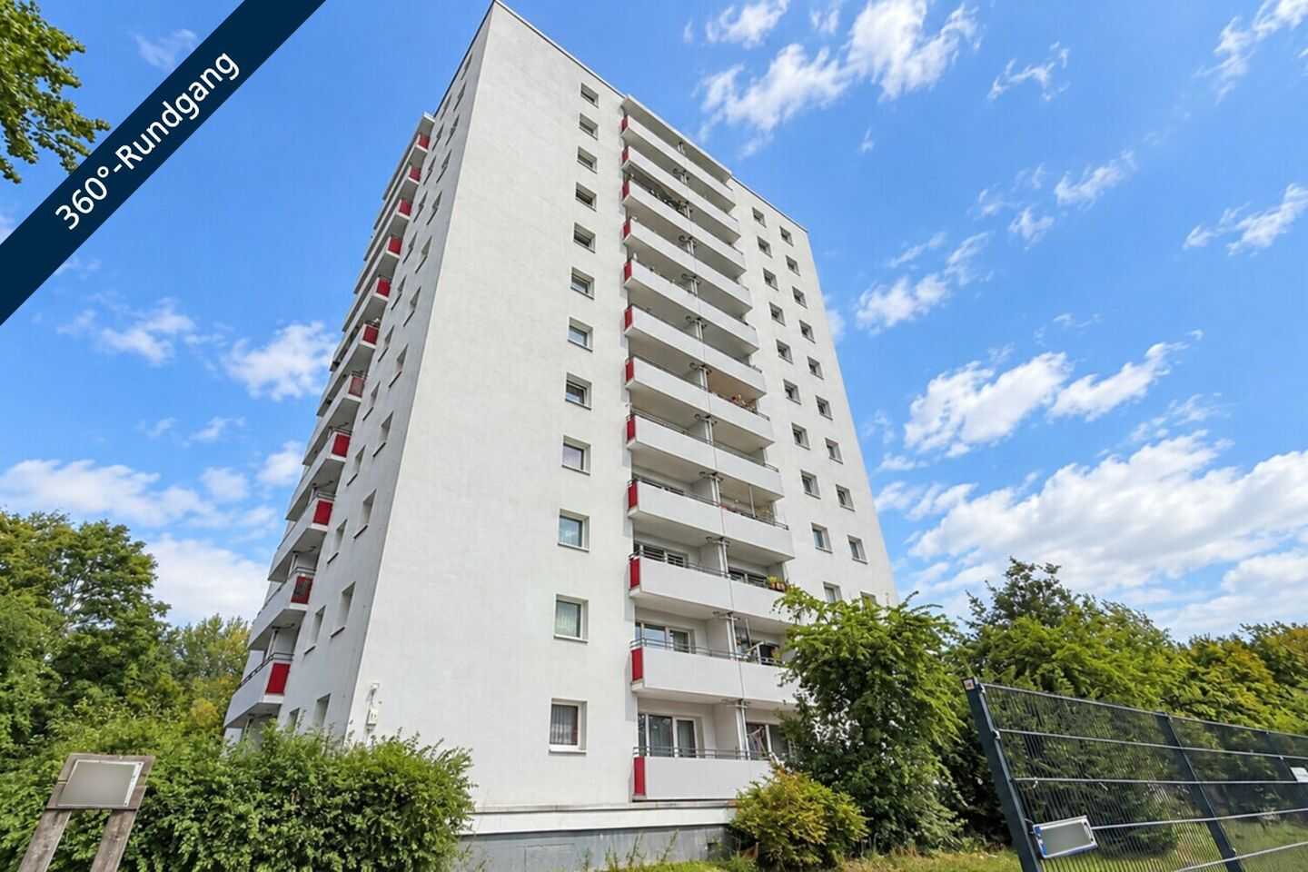 Großzügige Etagenwohnung mit zwei Balkonen, 21614 Buxtehude