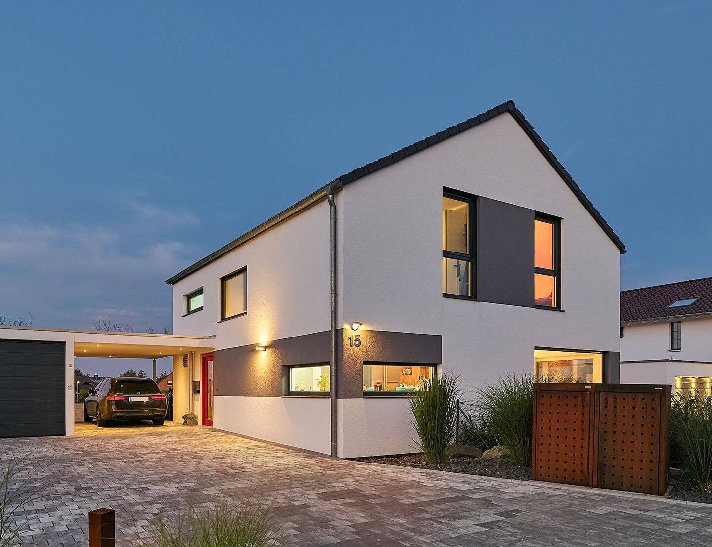 Zeitloser Satteldach-Klassiker: Ihr energieeffizientes Familiendomizil mit 126 m² Wohnkomfort und moderner Wärmepumpen-Technologie., 91154 Roth