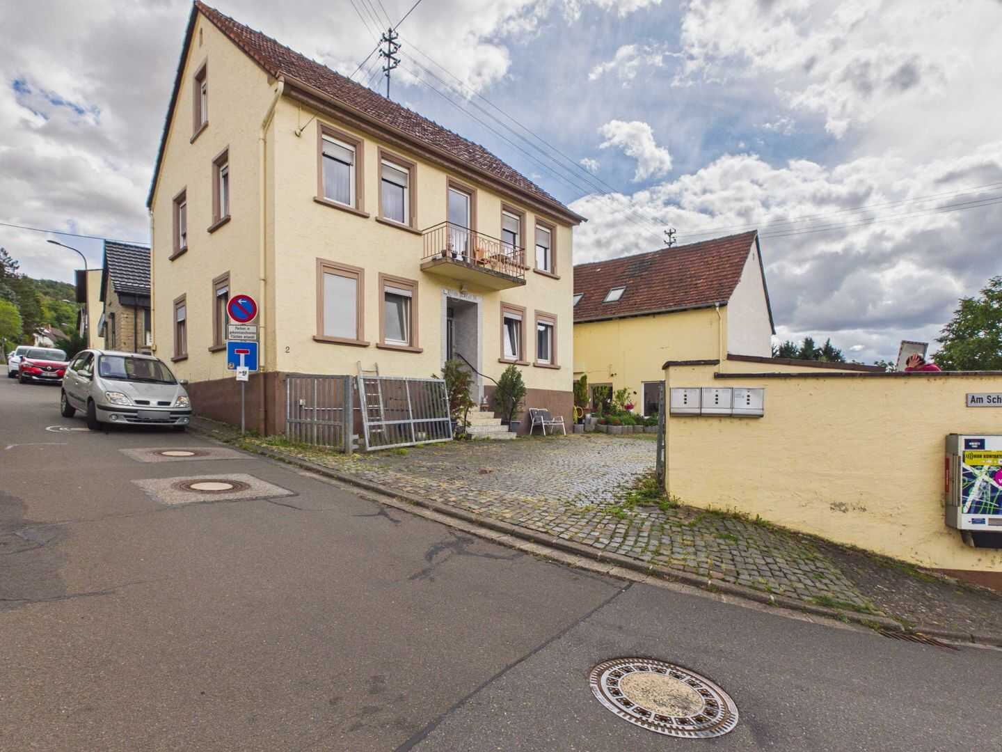 Viel Platz, flexible Nutzungsmöglichkeiten und zusätzliches Grundstück – Wohnen in Altenbamberg, 55585 Altenbamberg