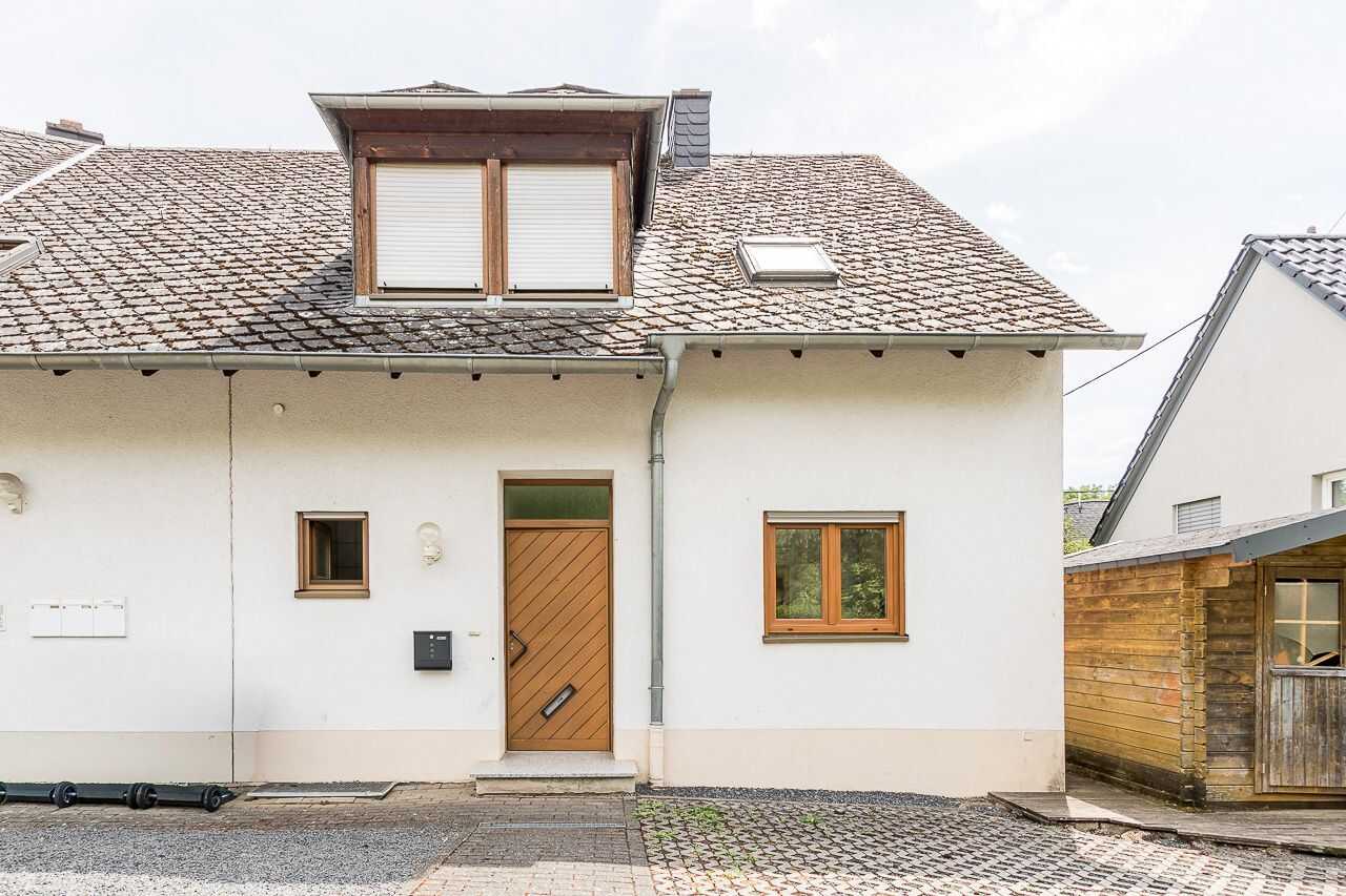 Familienglück in Trier-Ehrang/Quint – Charmante Doppelhaushälfte, 54293 Trier