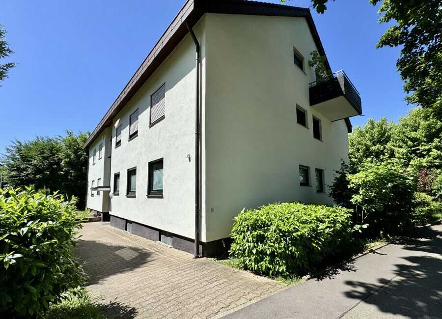 Großzügige 3,5-Zimmer-Wohnung in Ludwigsburg-Oßweil, 71640 Ludwigsburg