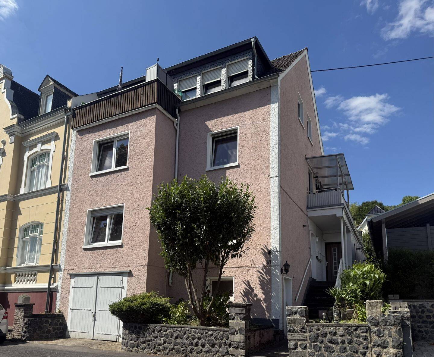 Solides Mehrfamilienhaus in Linz am Rhein mit  fast 7% Rendite – Linz Rhein  zentrumsnah!, 53545 Linz am Rhein