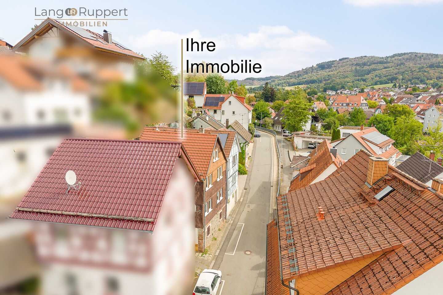 Charmantes Wohnhaus mit Potenzial, Terrasse und Garage, 64658 Fürth