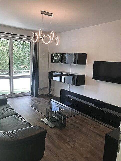 Top möblierte und gut geschnittene 2-Zimmer-Wohnung mit Süd – Balkon am Park – Barmbek-Süd/ Ab 01.10.2024, 22083 Hamburg (Hamburg-Nord Barmbek-Süd)