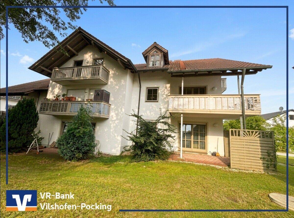 RUHIG UND GEMÜTLICH: SCHÖNE 2-ZIMMER-WOHNUNG MIT GROSSZÜGIGEM BALKON!, 94501 Aidenbach