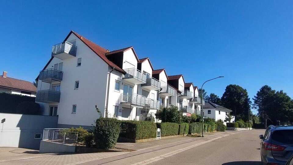 Helle 1-Zi.-Whg. mit Balkon u. Tiefgarage in Kötz, 89359 Kötz