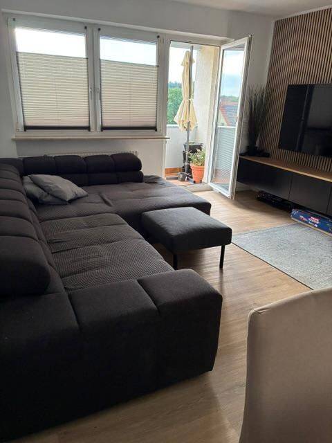 Moderne 3-Zimmer-Wohnung mit Südbalkon & Einbauküche in Neunkirchen am Sand, 91233 Neunkirchen a. Sand