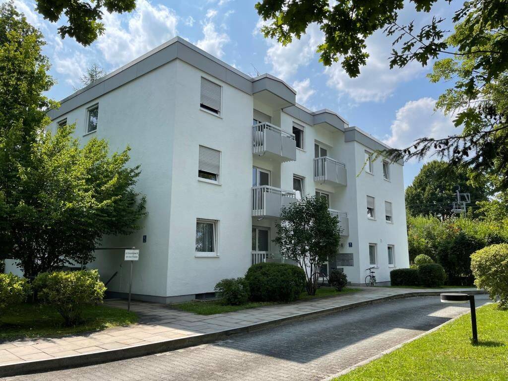 FREI! Renovierungsbedürftige Wohnung Nahe Zentrum und Bahnhof, 82131 Gauting