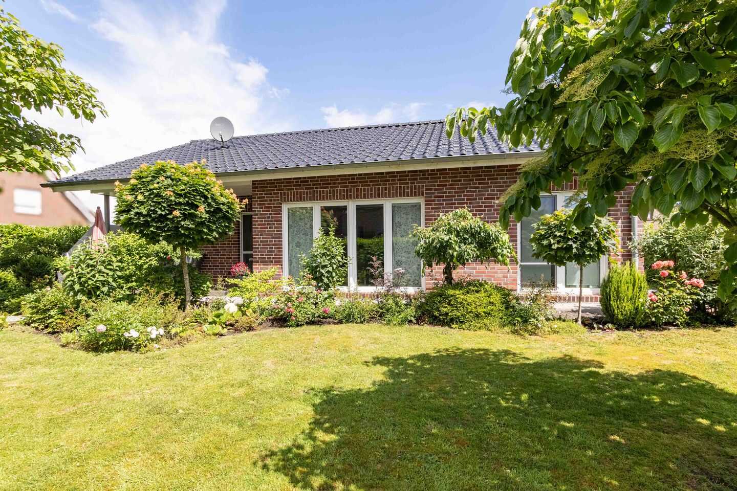 Moderner Bungalow in familienfreundlicher Wohnlage – Einziehen und Wohlfühlen, 26629 Großefehn