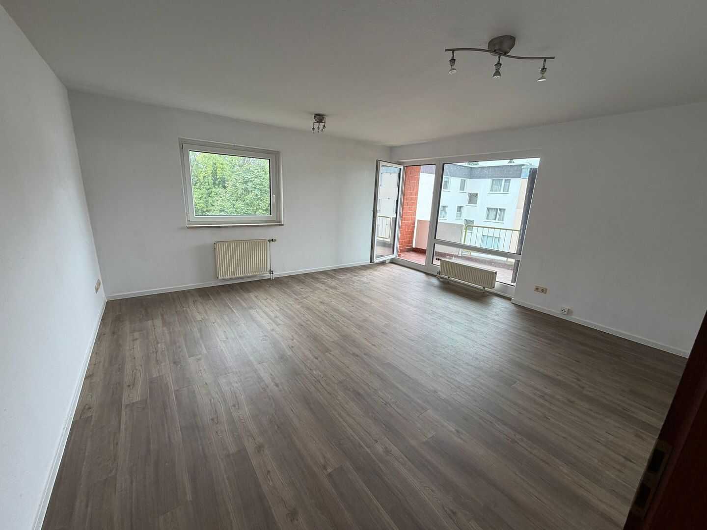 Schöne 2 Zimmer- Wohnung mit Loggia in Weende-Nord, 37077 Göttingen