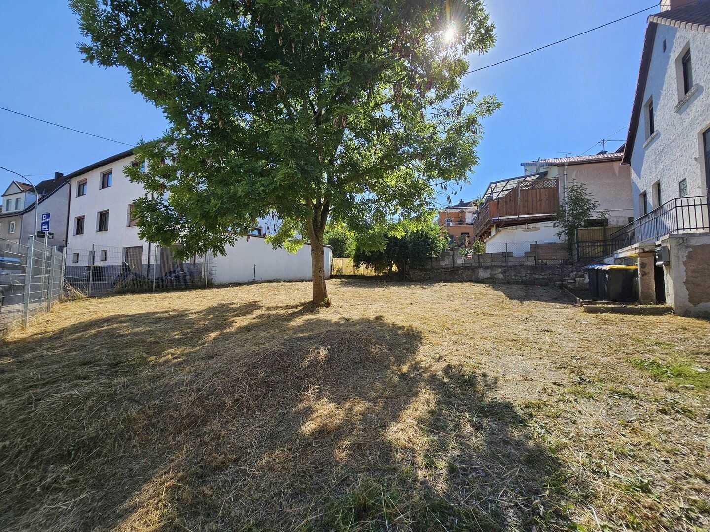 *provisionsfrei* Sanierungsobjekt mit viel Potenzial: Einfamilienhaus, ruhige Lage in Schiffweiler, 66578 Schiffweiler