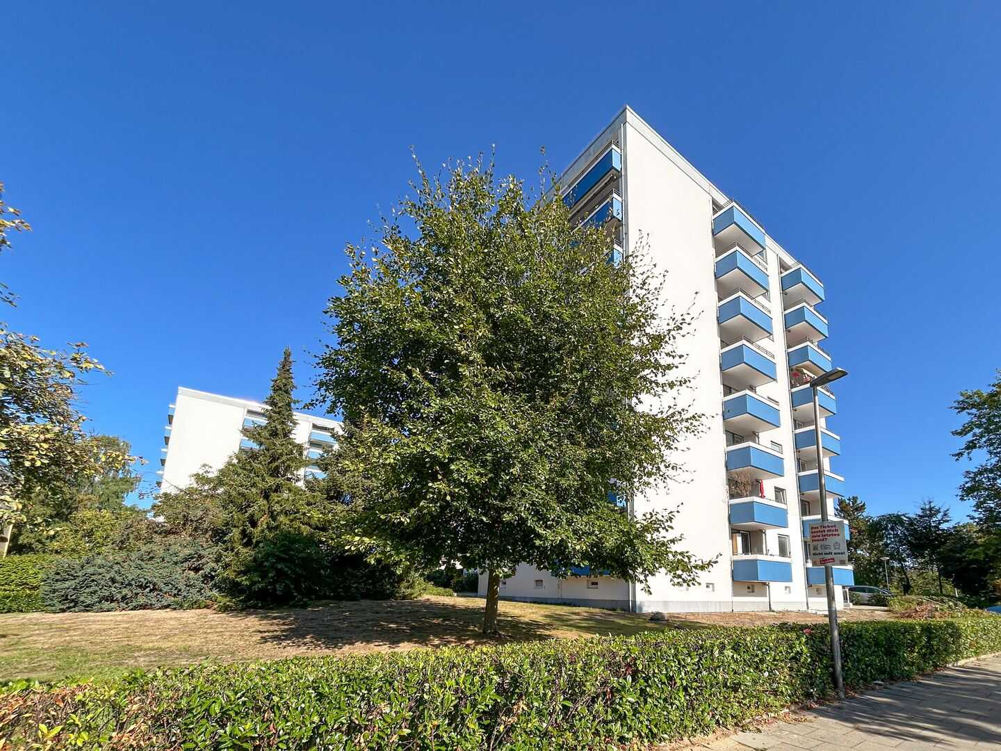 WOHNEN ODER INVESTIEREN: 2-ZIMMER-WOHNUNG MIT BALKON IN ATTRAKTIVER LAGE, 21614 Buxtehude