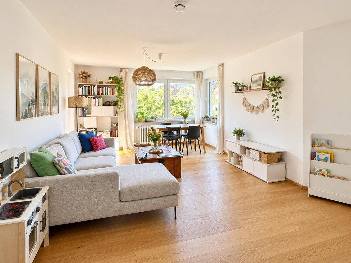 Sanierte 2,5 Zimmer Wohnung mit Süd-Loggia, 2 Bädern und Grünblick, 81369 München (Sendling Sendling-Westpark Thalk. Obersendl.-Forsten-Fürstenr.-Solln)