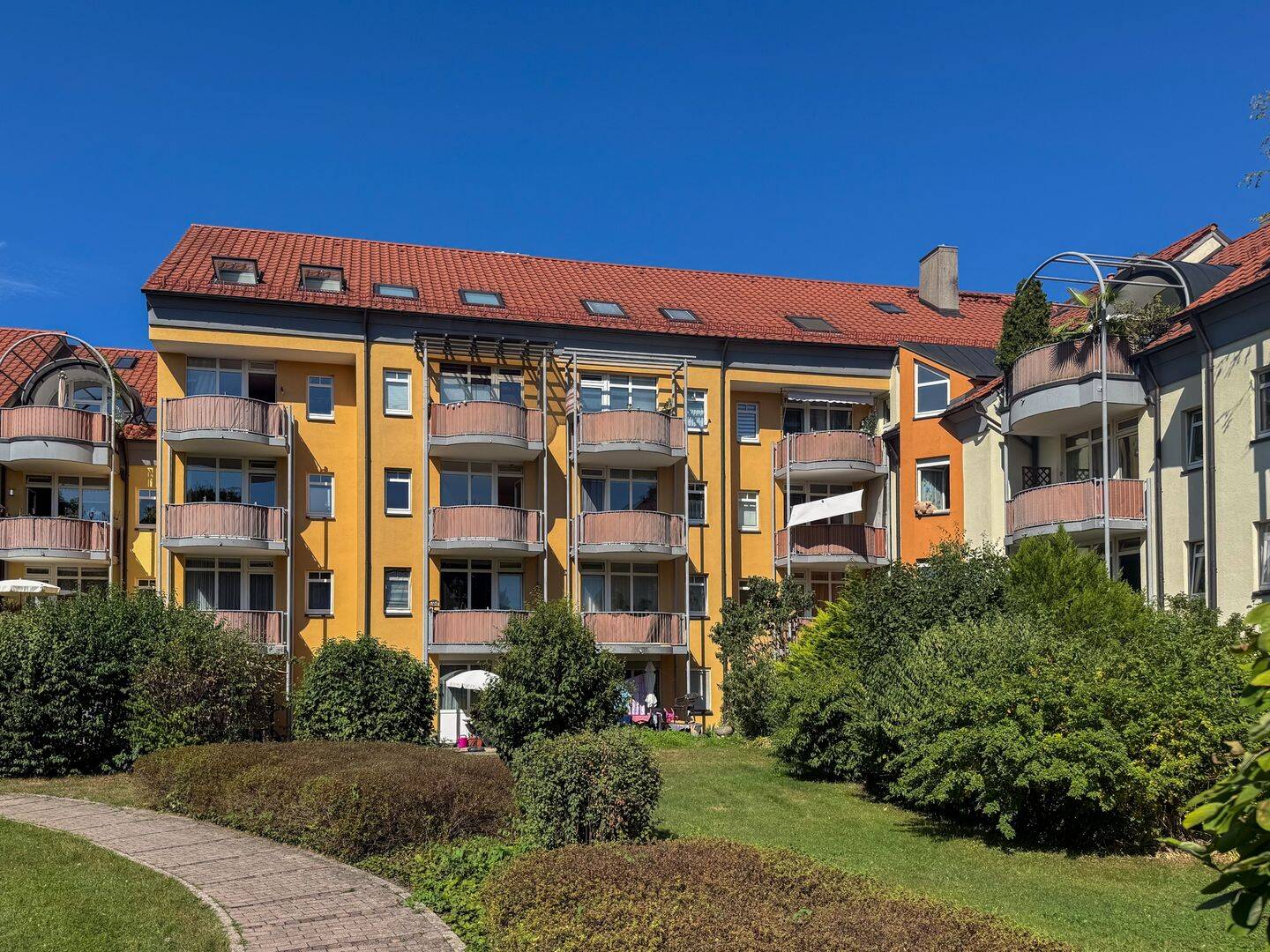 Perfekte Einsteigerwohnung in Rosenheim – gepflegtes 1-Zi Appartement in guter Lage!, 83022 Rosenheim (Happing Innenstadt Ost Süd West)
