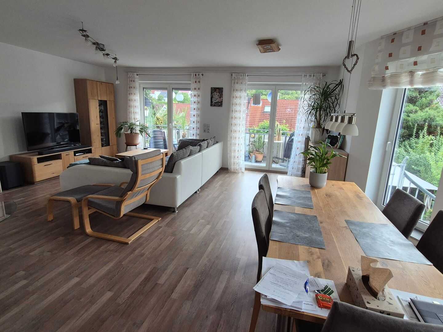 Mietwohnung, 4 Zimmer, 115 m², in Güntersleben, 97261 Güntersleben