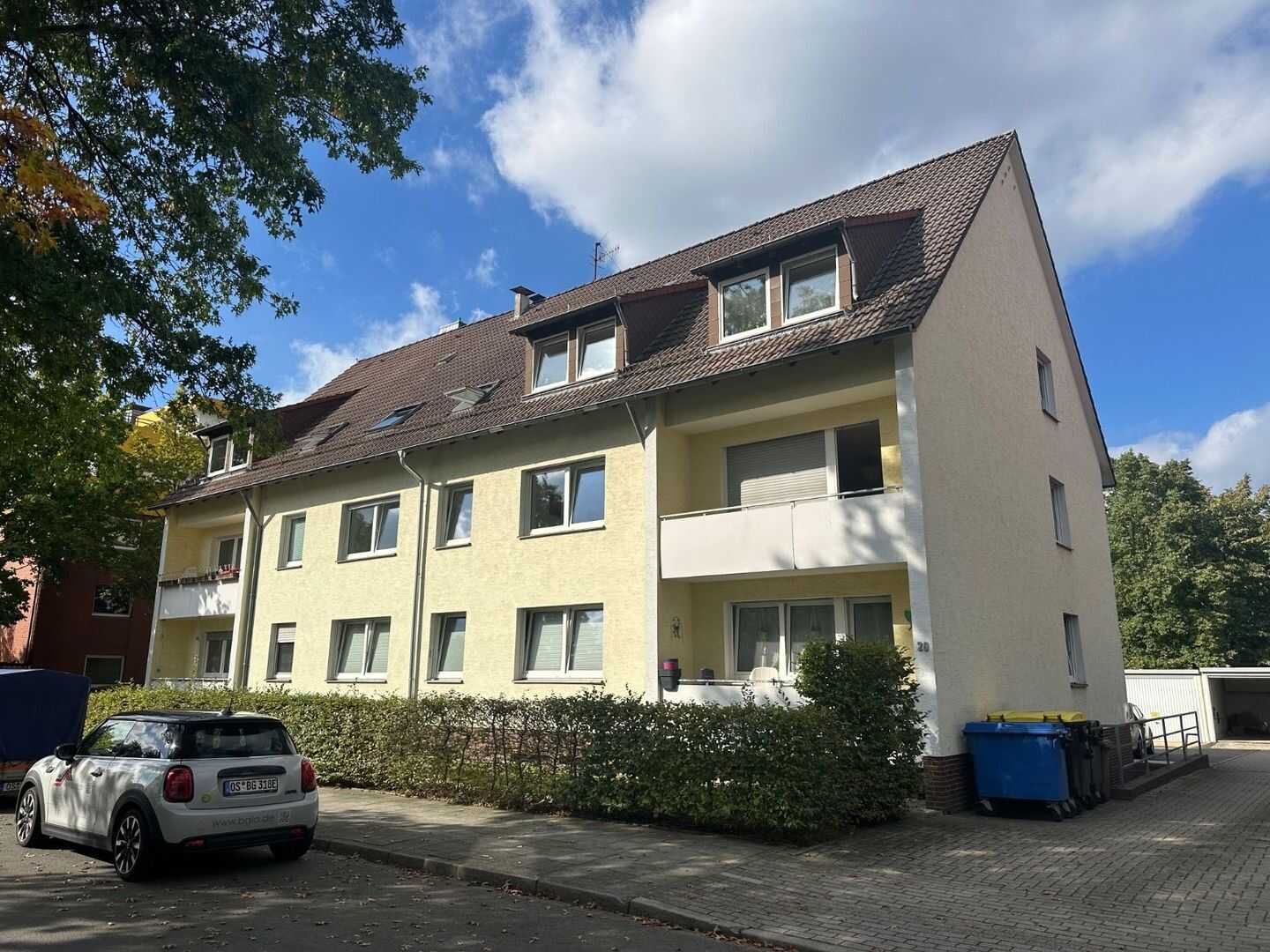 2-Zimmer-Wohnung mit Garage und Kellerraum in Osnabrück – ideal für Singles oder Paare, 49090 Osnabrück (Eversburg Hafen Haste Pye Sonnenhügel)
