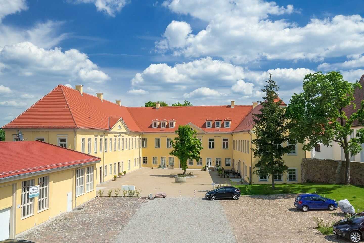 **3 Zimmer im Schloss – Krone optional**, 1665 Klipphausen
