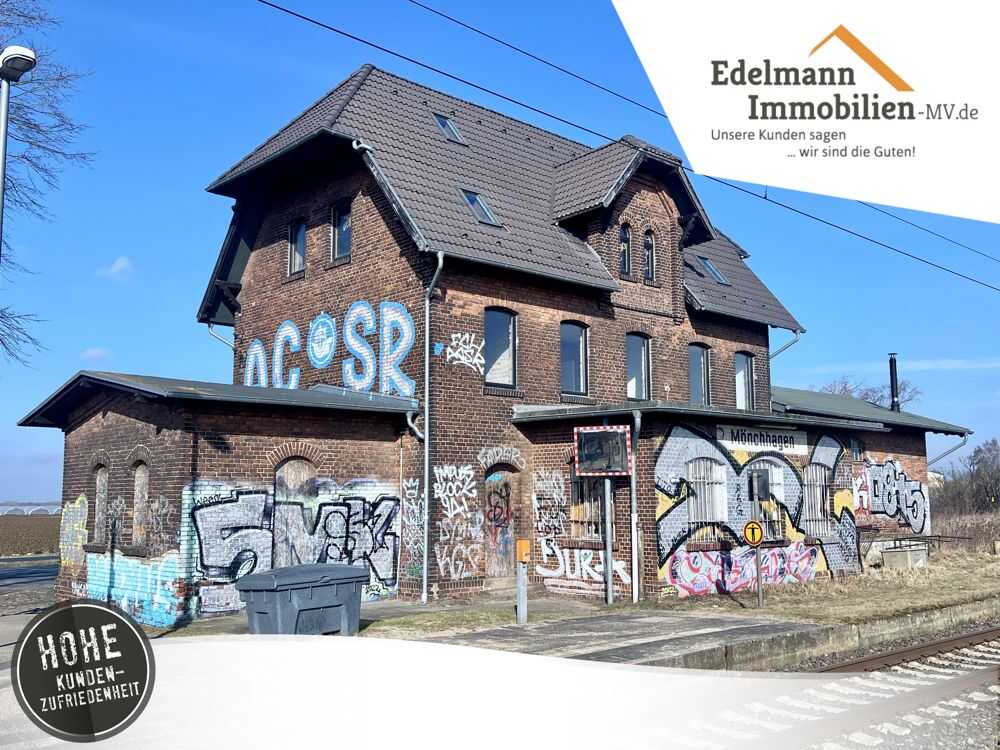 Ehemaliges Bahnhofsgebäude in Mönchhagen mit ca. 350 m² Ntzfl. wartet auf kreative Umgestaltung!, 18182 Mönchhagen (Wiethagen)