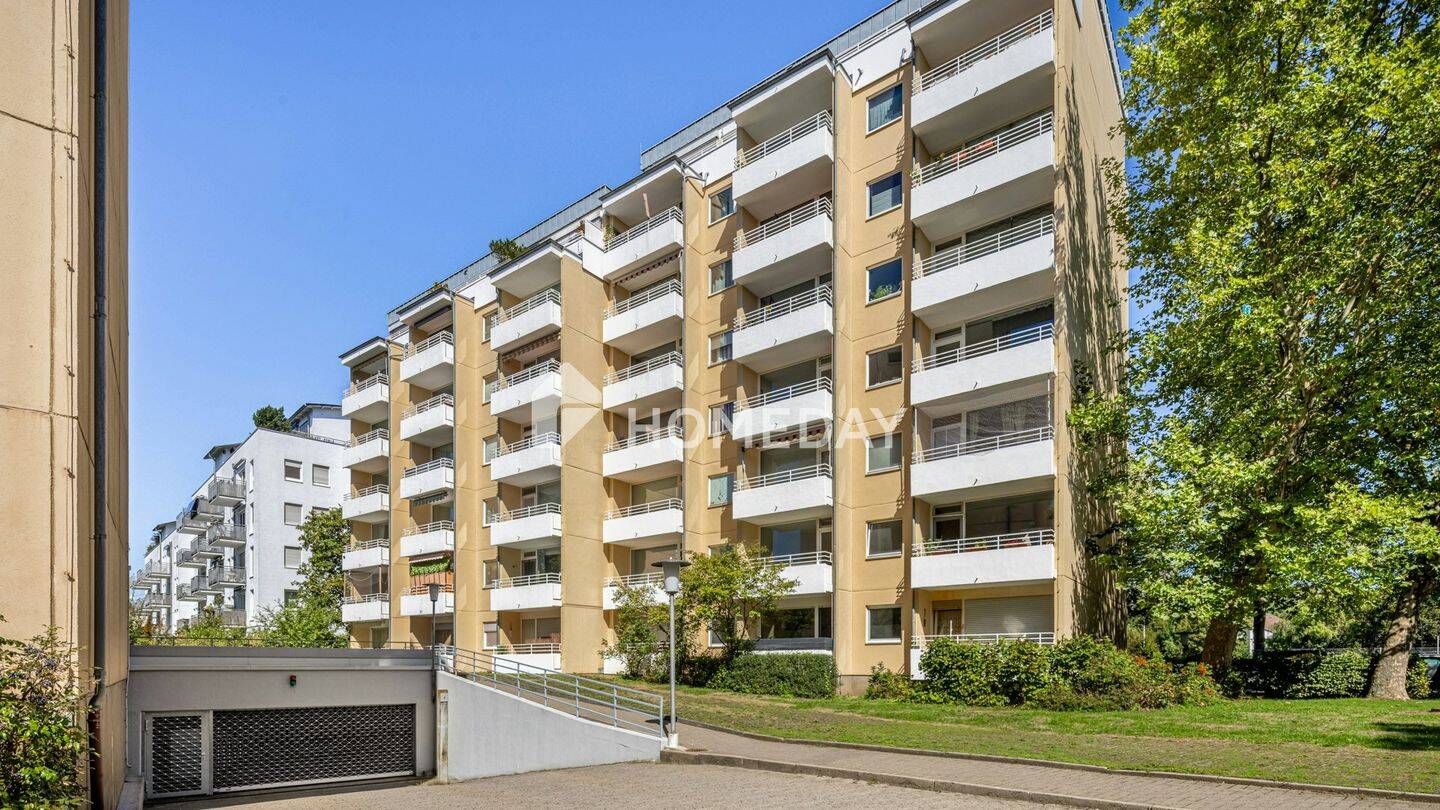 Lichtdurchflutet und gepflegt: Zwei-Zimmer-Wohnung mit Südwest-Loggia und Tiefgarage in Gießen, 35394 Gießen