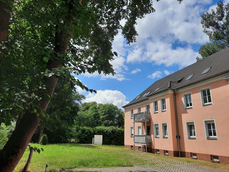 Hübsche 3-Raum-Wohnung mit Balkon in grüner Oase !, 8056 Zwickau