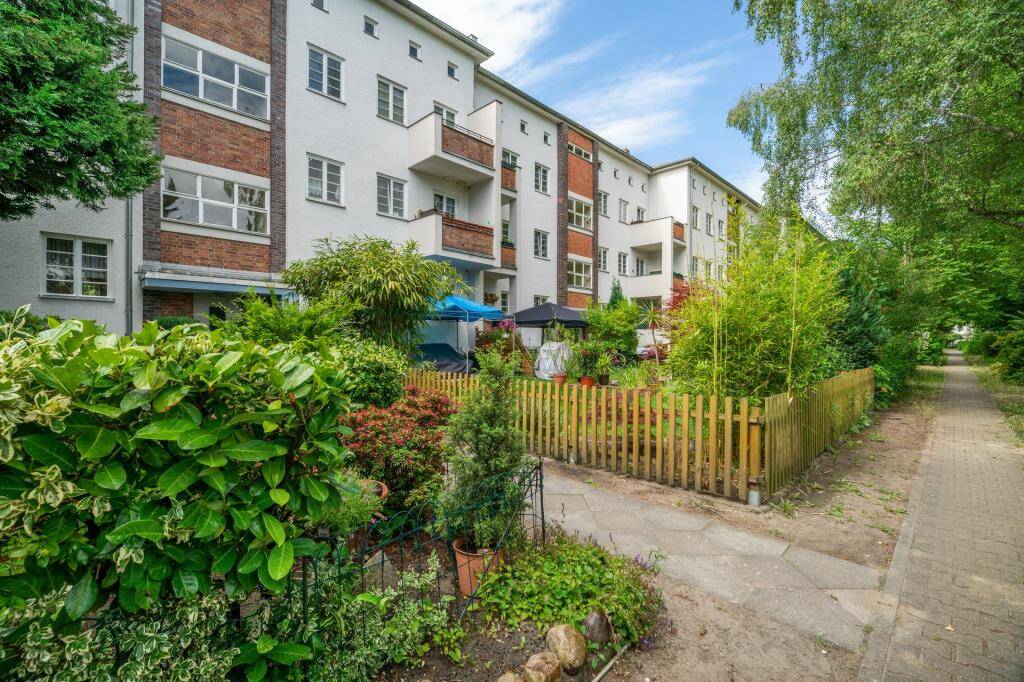 AKTION* Helle Etagenwohnung mit Balkon in ruhiger Seitenstraße in denkmalgeschützter Wohnanlage, 13403 Berlin (Reinickendorf Kolonie Erholung Kolonie Gartenfreunde Tegel Wittenau)