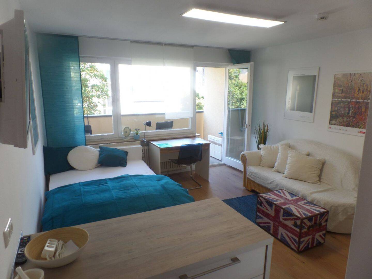 *Kernsaniert ! Voll-Möbliertes 1 Zimmer-Appartement mit Balkon,EBK,TG in Top-Lage Nürnberg Johannis*, 90419 Nürnberg (Kleinweidenmühle Sankt Johannis)